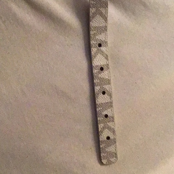 MICHEAL KORS small fanny pack - Picture 4 of 5